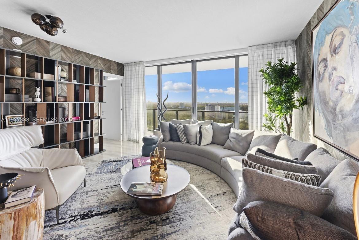 1451 Brickell Ave #2505, Miami FL 33131
