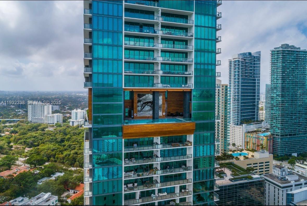 1451 Brickell Ave #2505, Miami FL 33131