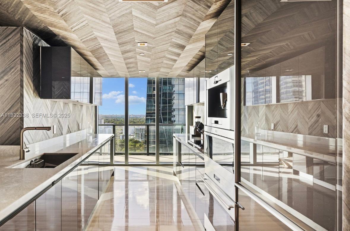 1451 Brickell Ave #2505, Miami FL 33131