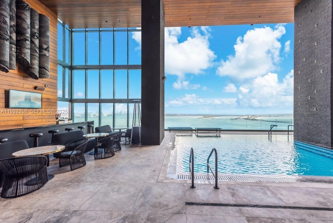 1451 Brickell Ave #2505, Miami FL 33131