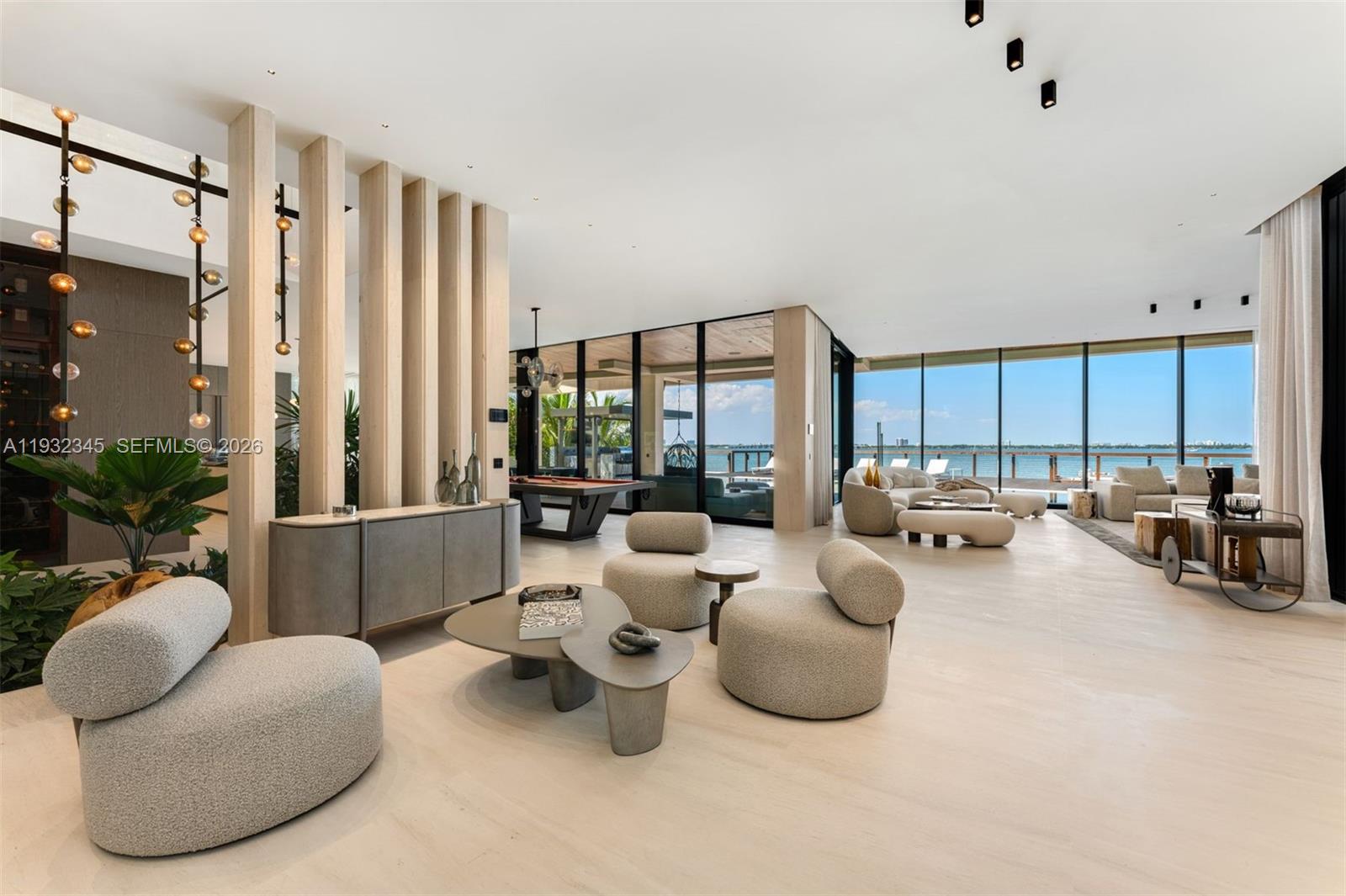 1413 N Venetian Way, Miami FL 33139