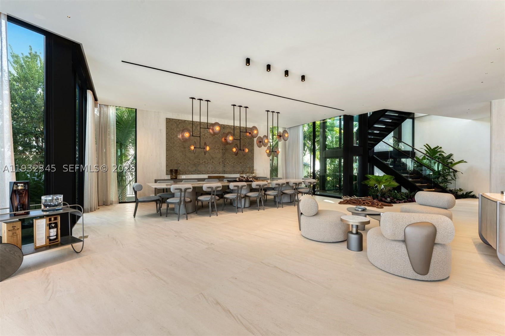 1413 N Venetian Way, Miami FL 33139