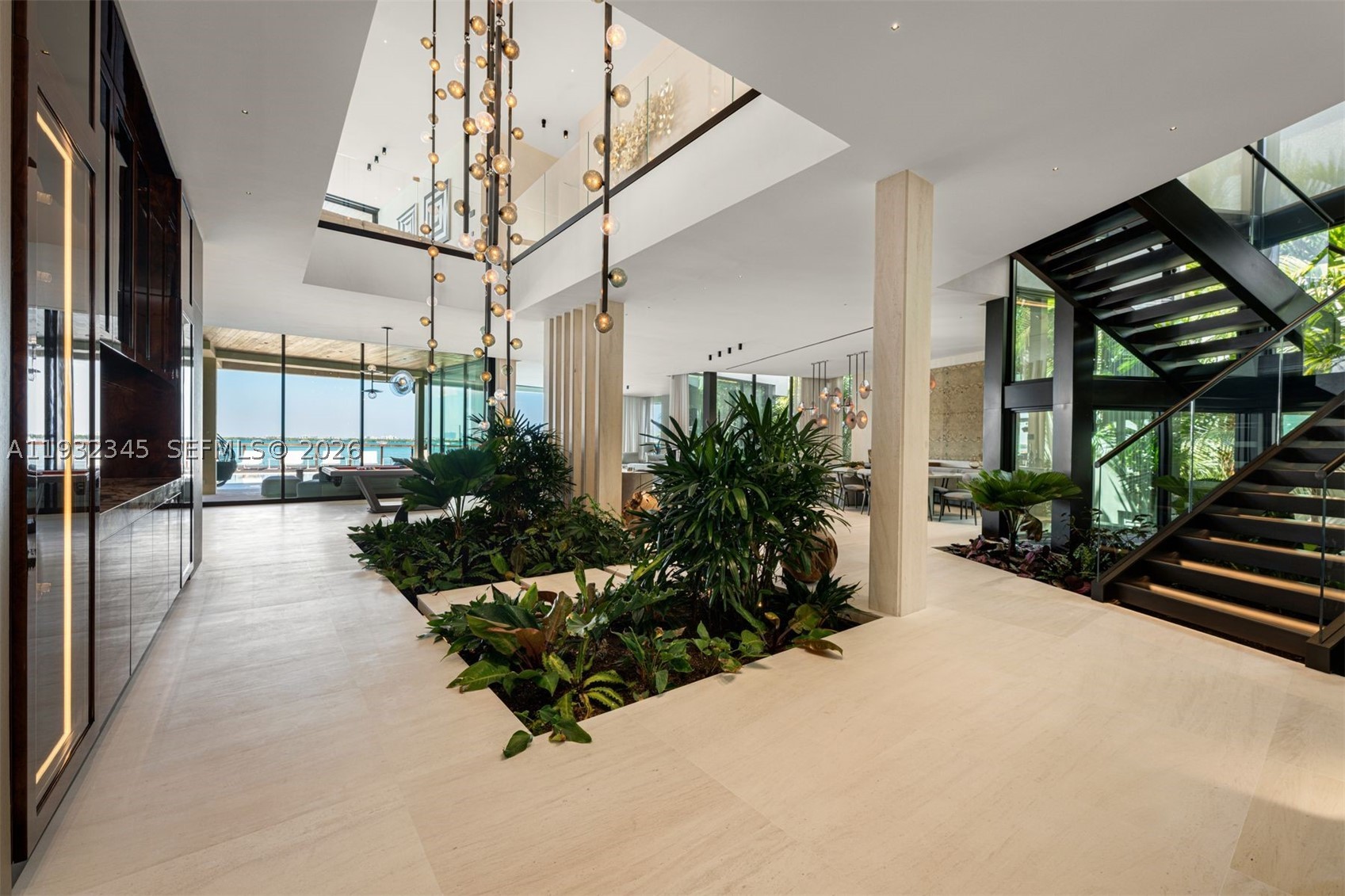 1413 N Venetian Way, Miami FL 33139
