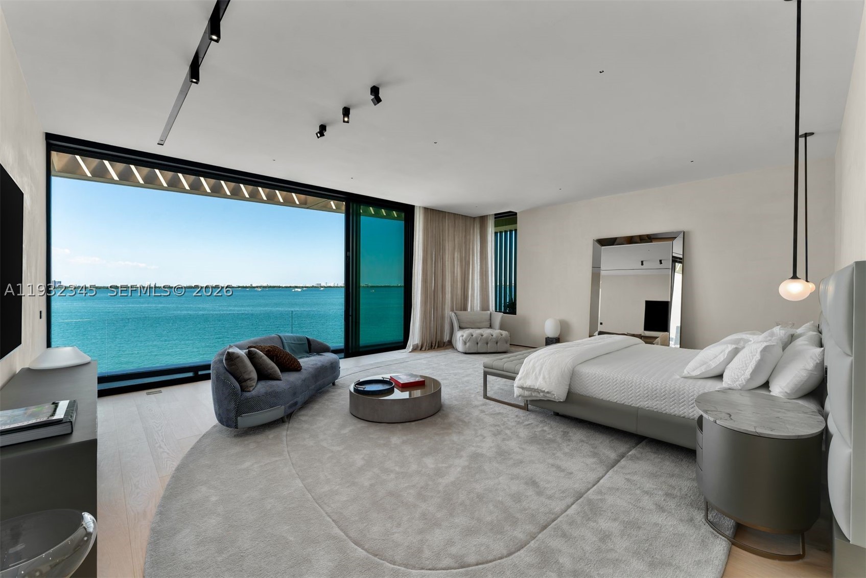 1413 N Venetian Way, Miami FL 33139