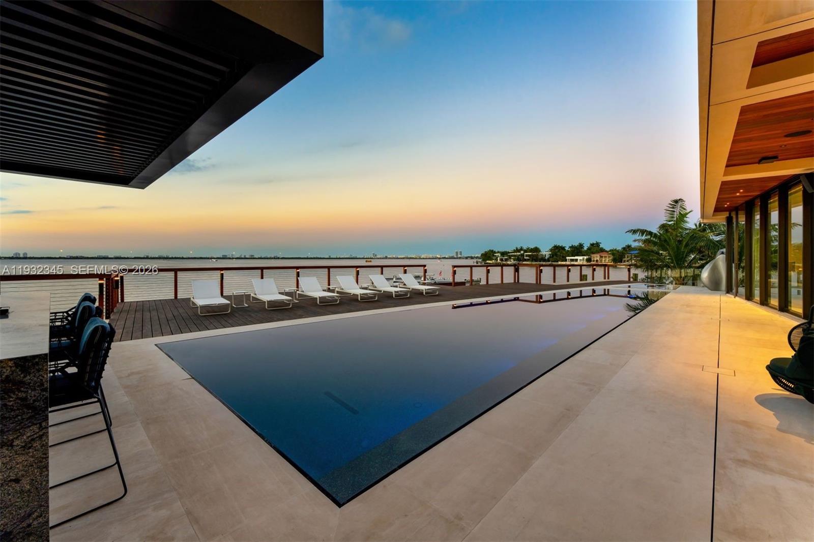1413 N Venetian, Miami FL 33139