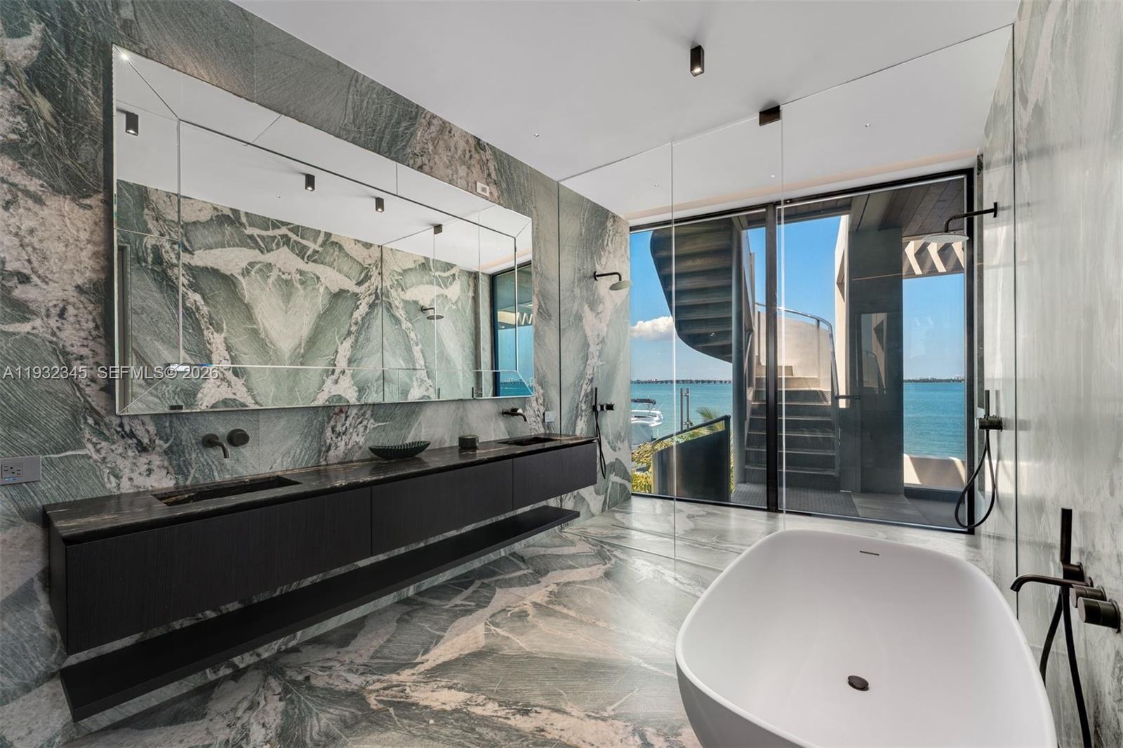 1413 N Venetian, Miami FL 33139