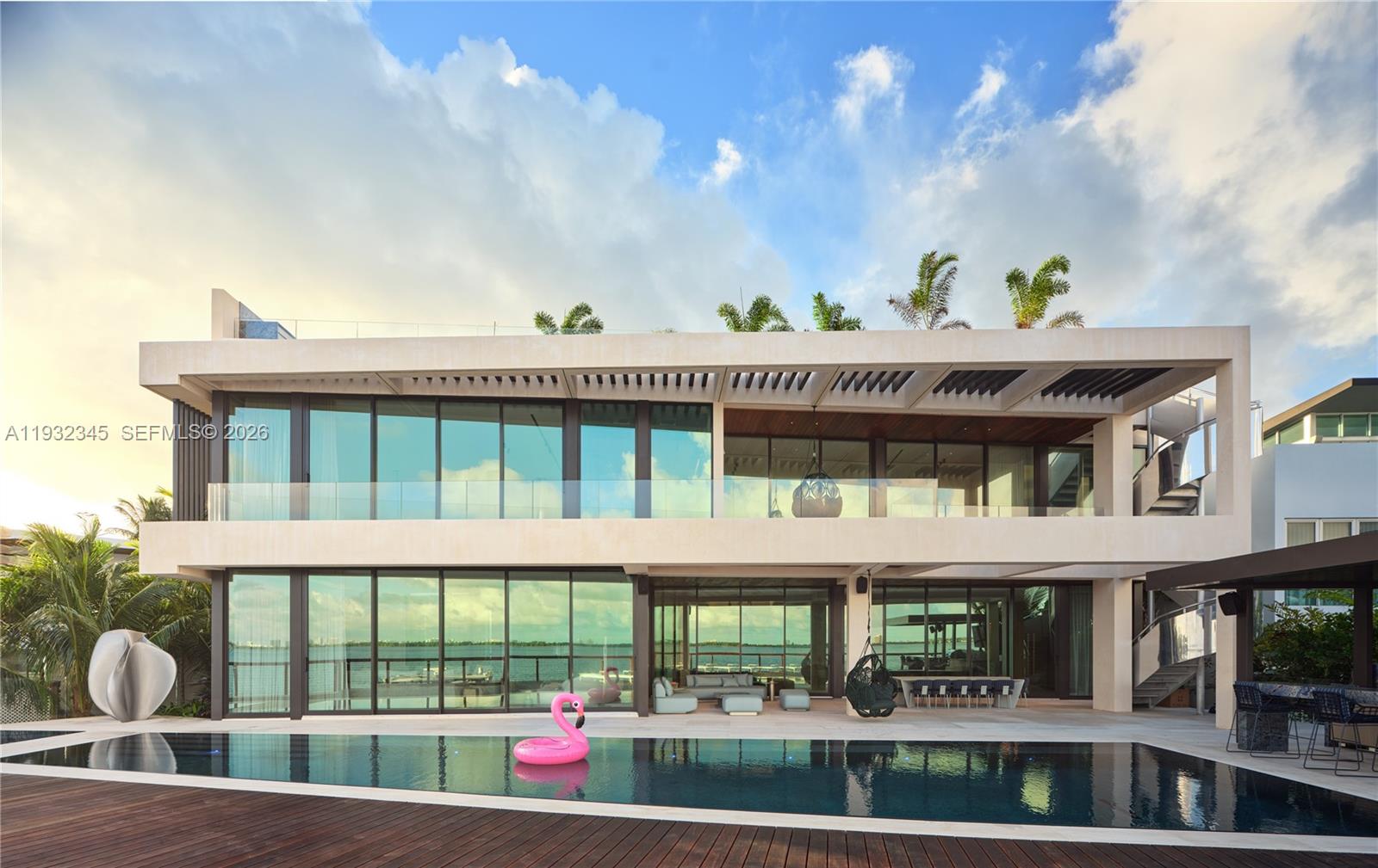 1413 N Venetian Way, Miami FL 33139
