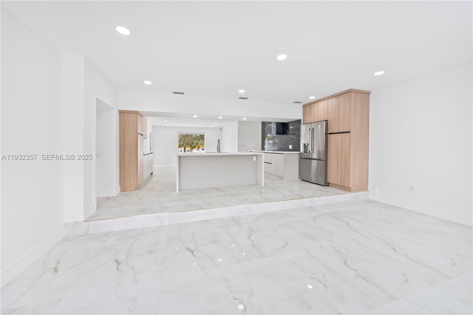 4140 SW 108th Ave, Miami FL 33165