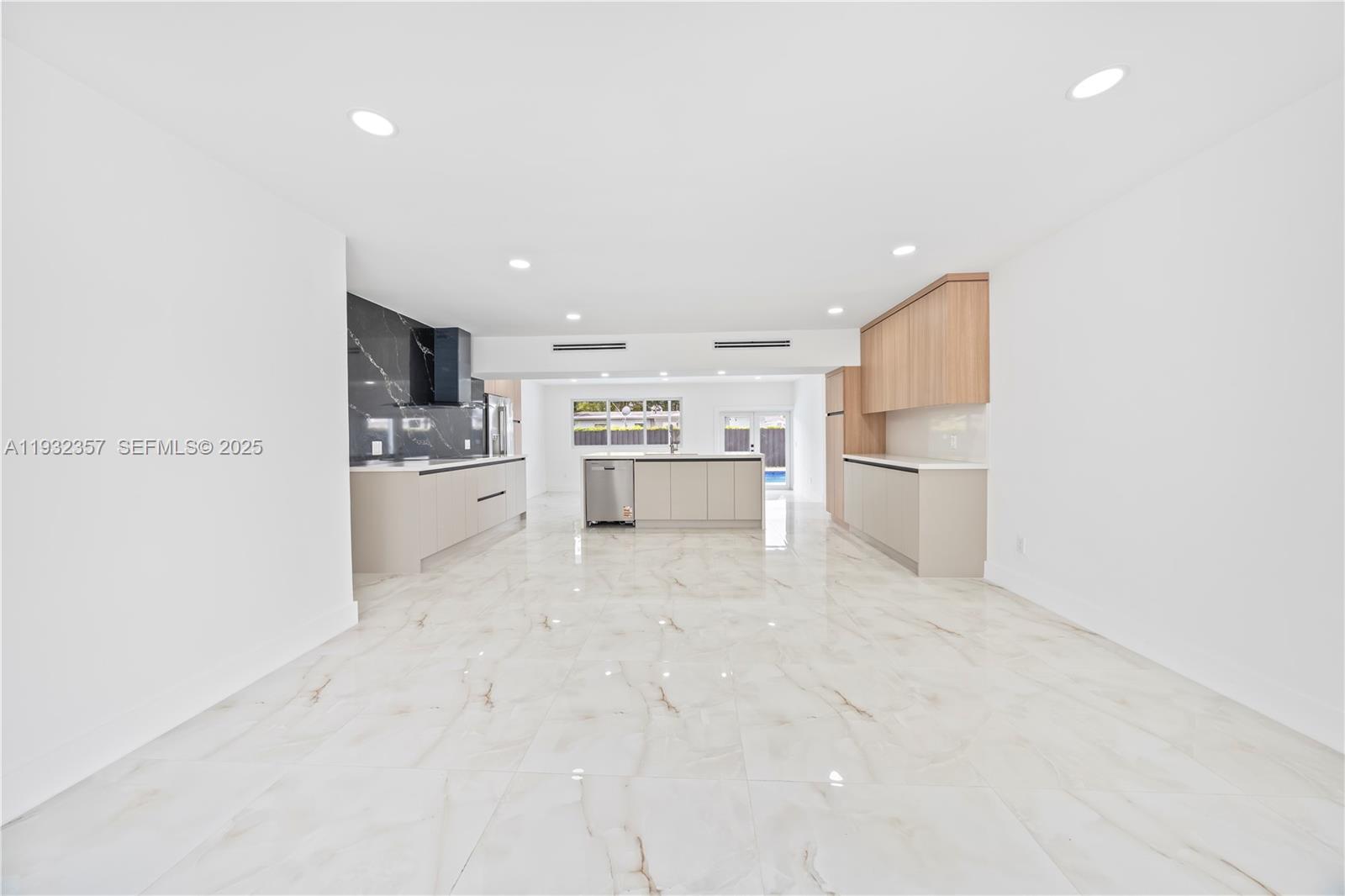 4140 SW 108th Ave, Miami FL 33165