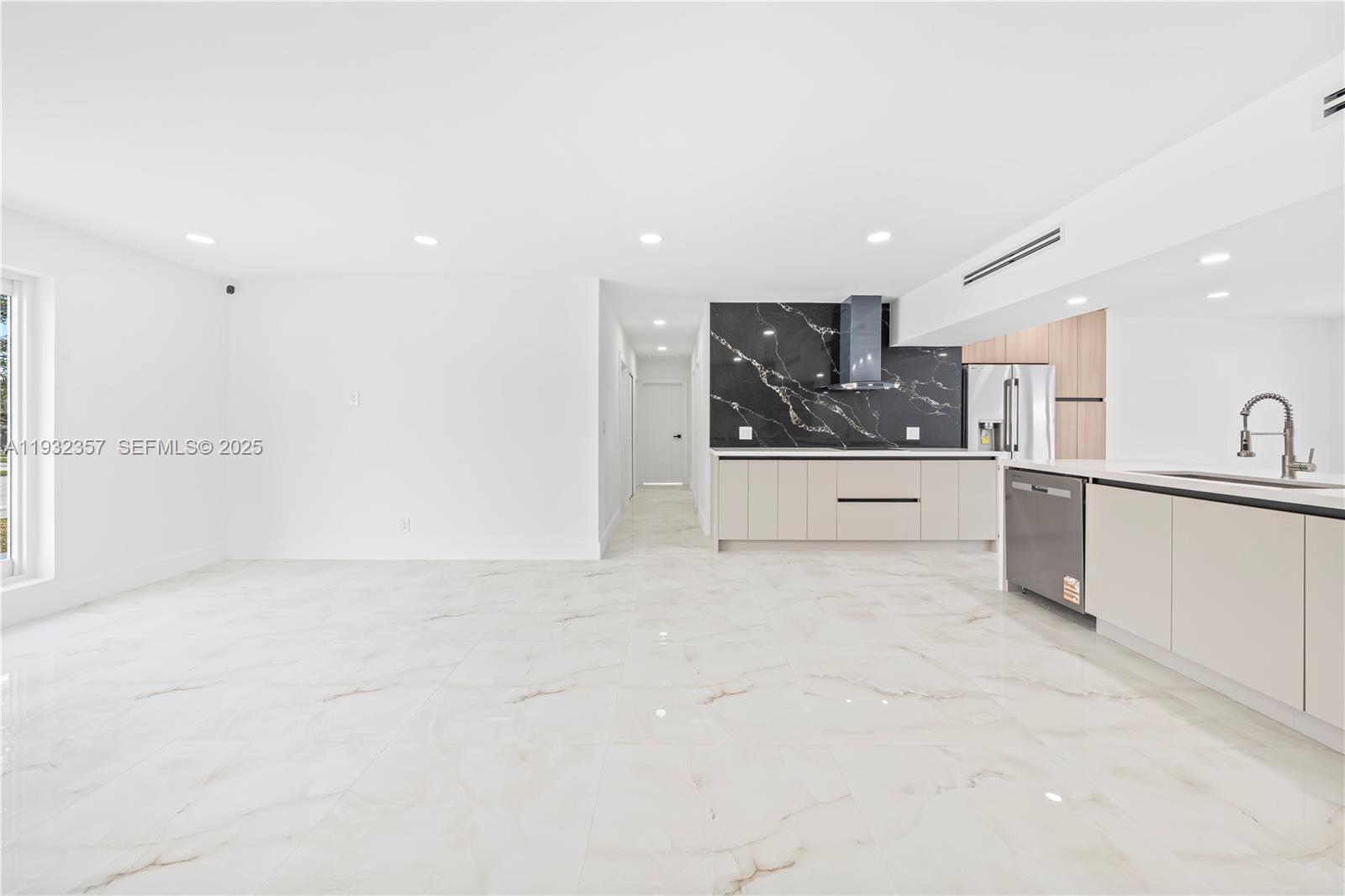 4140 SW 108th Ave, Miami FL 33165