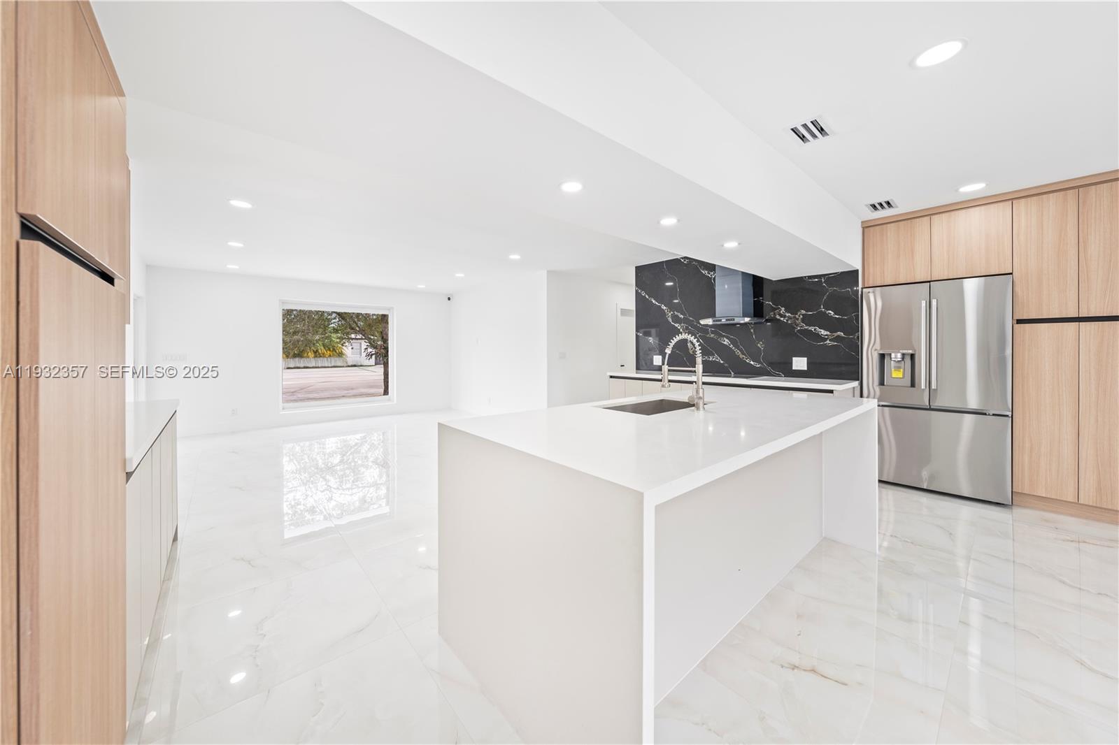 4140 SW 108th Ave, Miami FL 33165