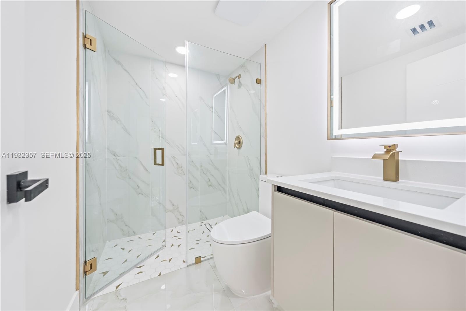 4140 SW 108th Ave, Miami FL 33165