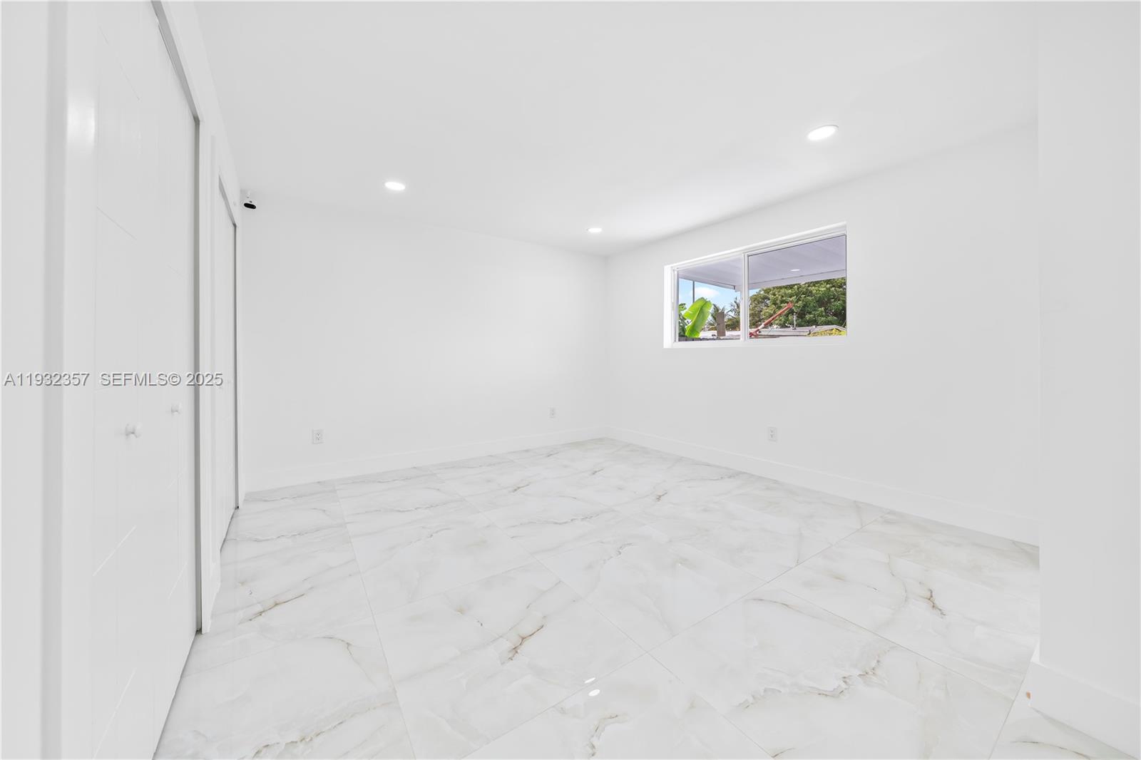 4140 SW 108th Ave, Miami FL 33165
