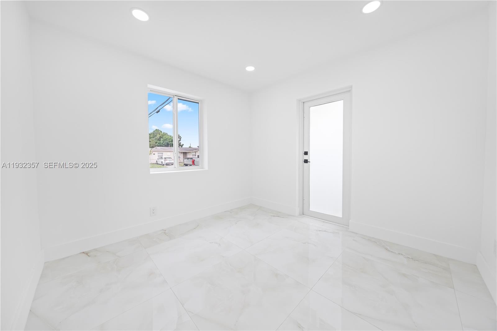 4140 SW 108th Ave, Miami FL 33165