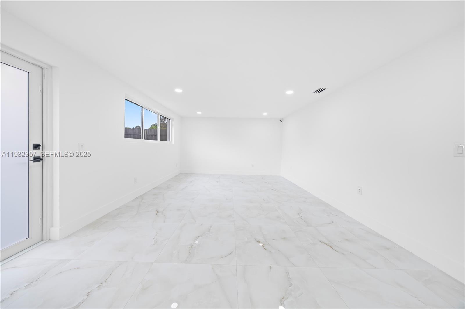 4140 SW 108th Ave, Miami FL 33165