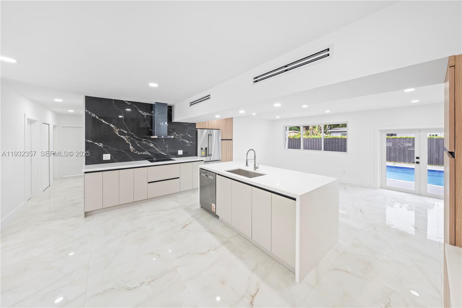 4140 SW 108th Ave, Miami FL 33165