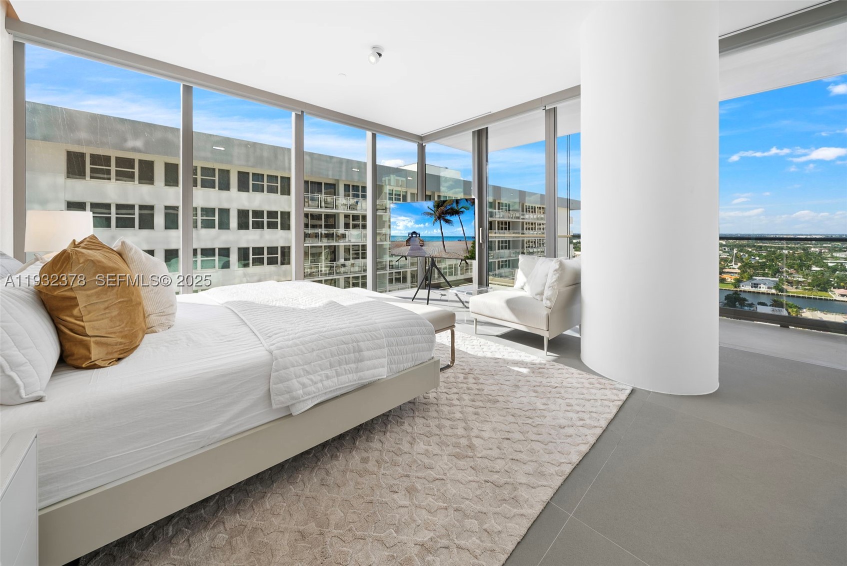2000 S Ocean Dr #18B, Hallandale Beach FL 33009