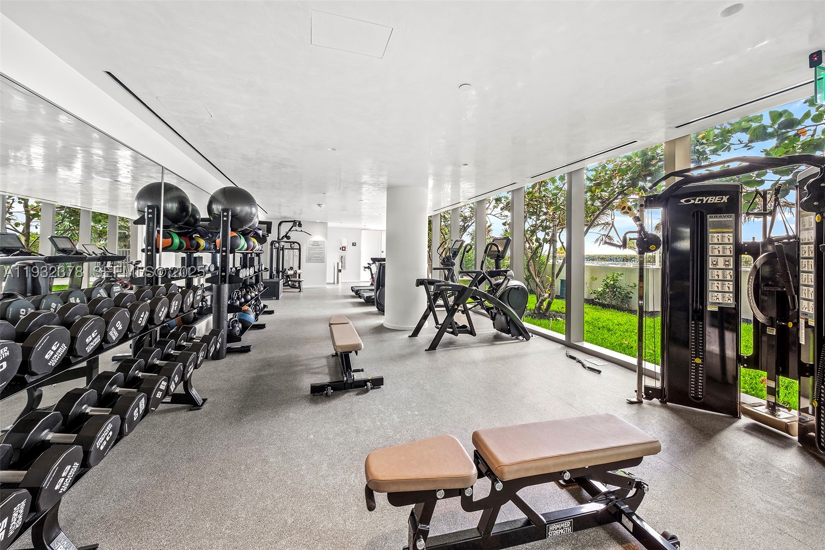 2000 S Ocean Dr #18B, Hallandale Beach FL 33009