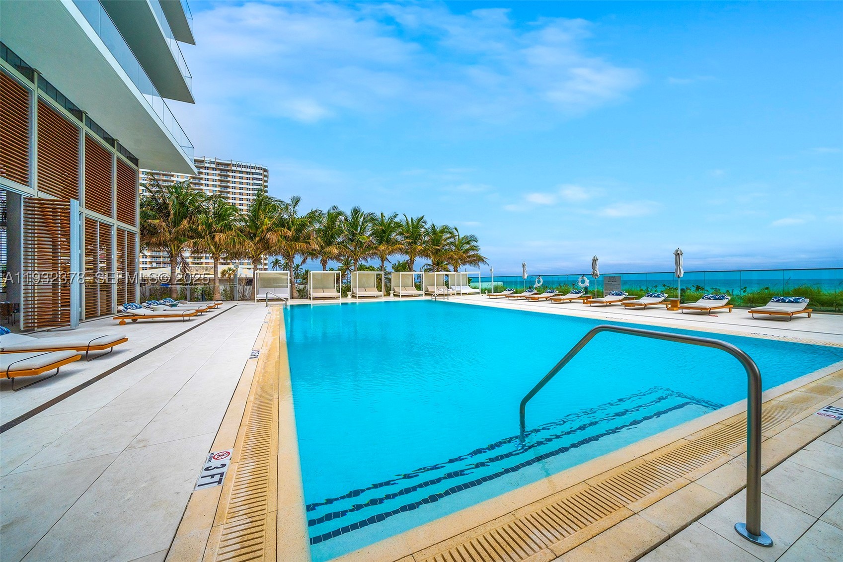 2000 S Ocean Dr #18B, Hallandale Beach FL 33009