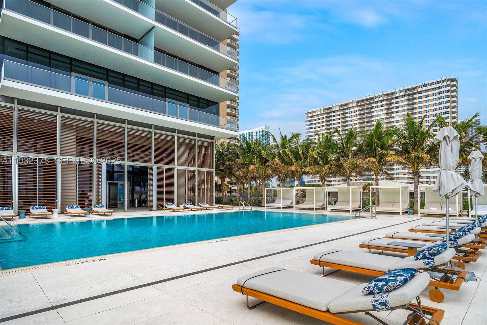 2000 S Ocean Dr #18B, Hallandale Beach FL 33009