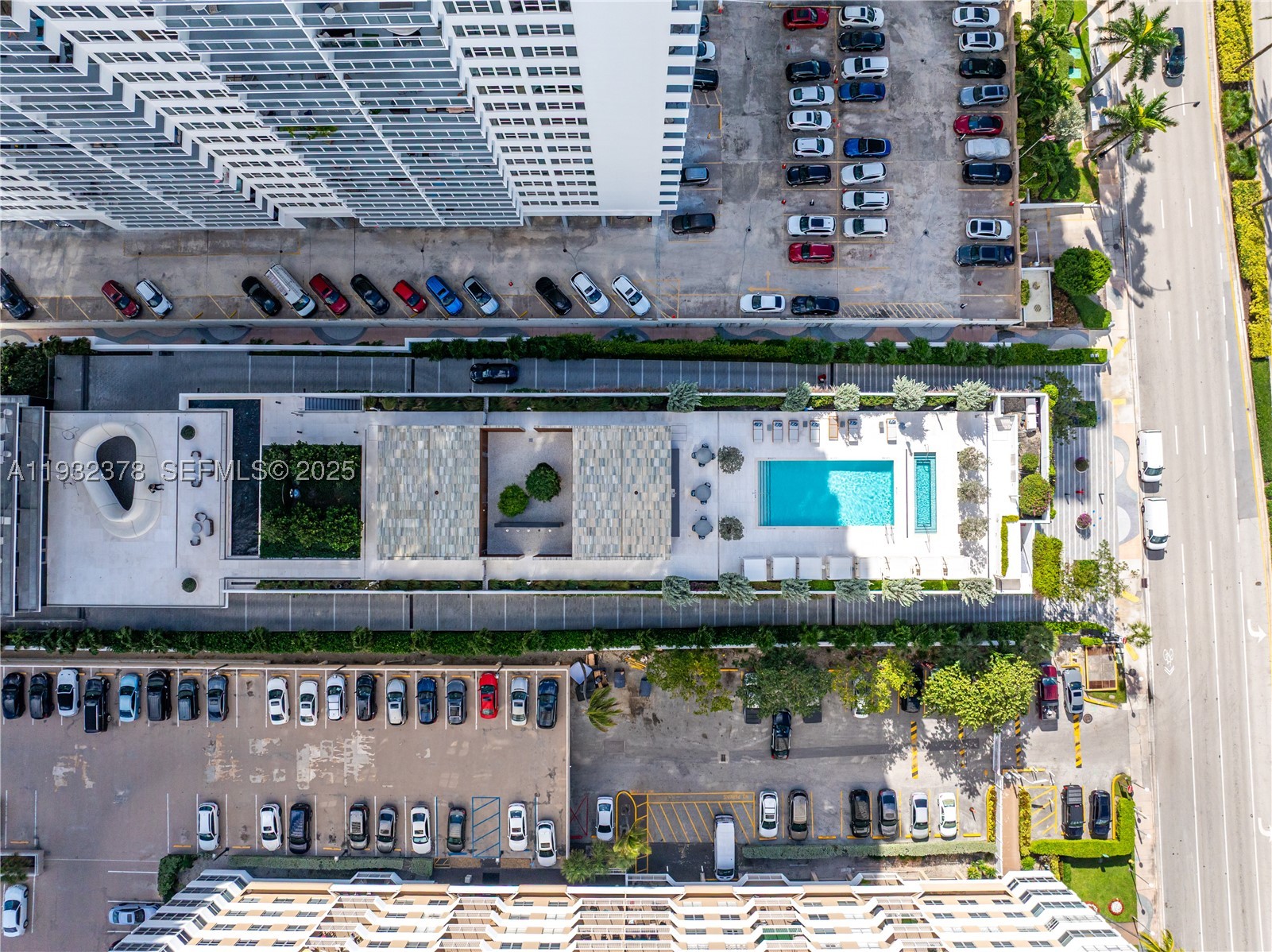 2000 S Ocean Dr #18B, Hallandale Beach FL 33009
