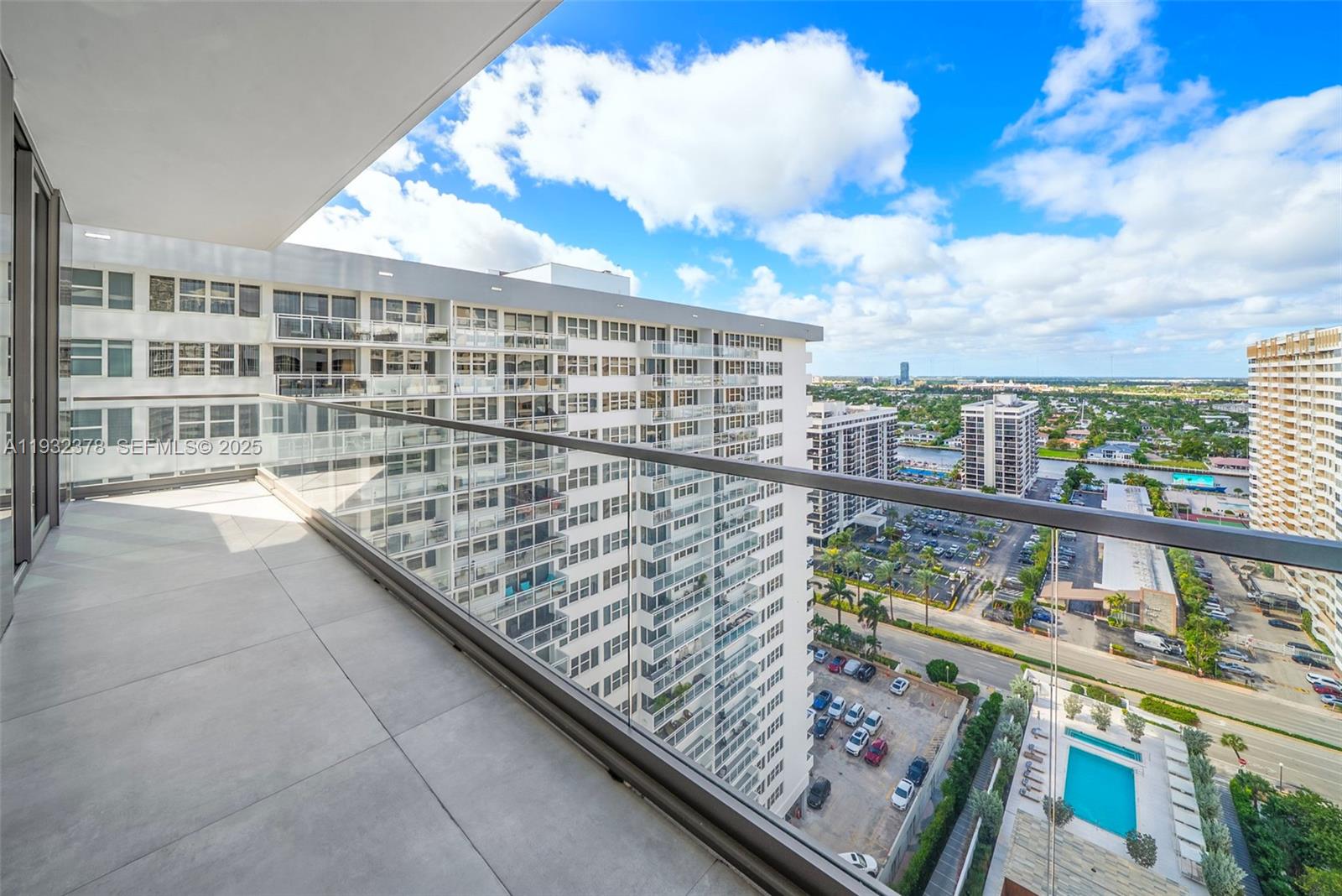 2000 S Ocean Dr #18B, Hallandale Beach FL 33009