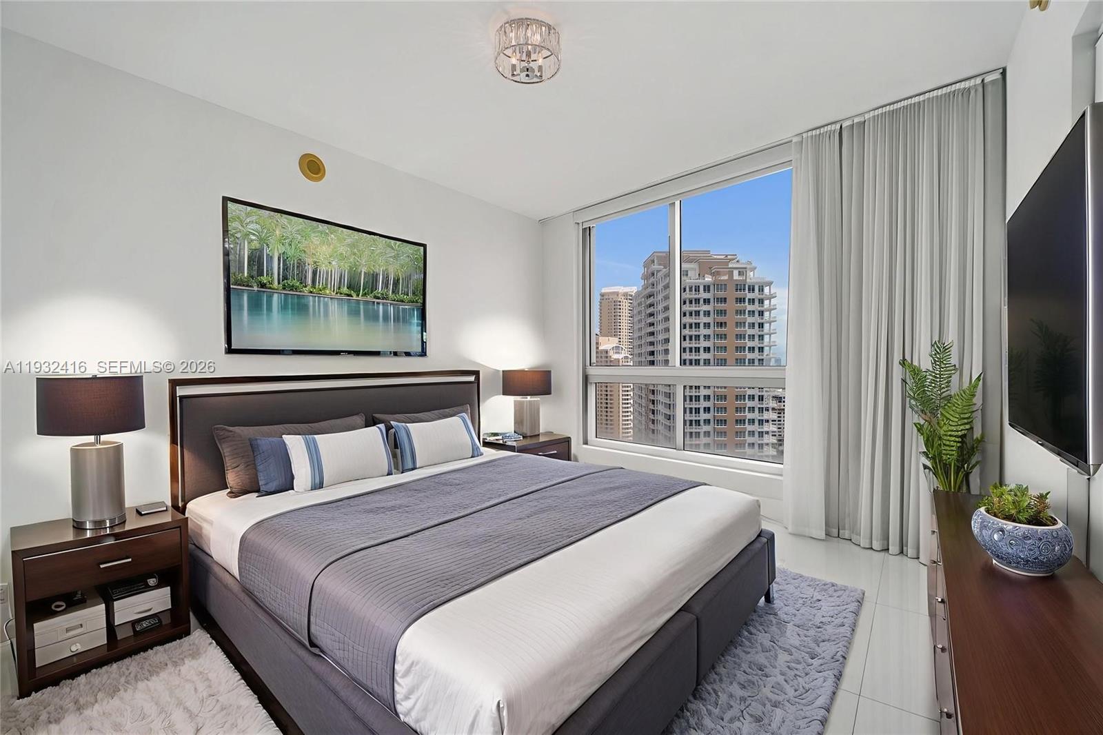 495 Brickell Ave #2301, Miami FL 33131