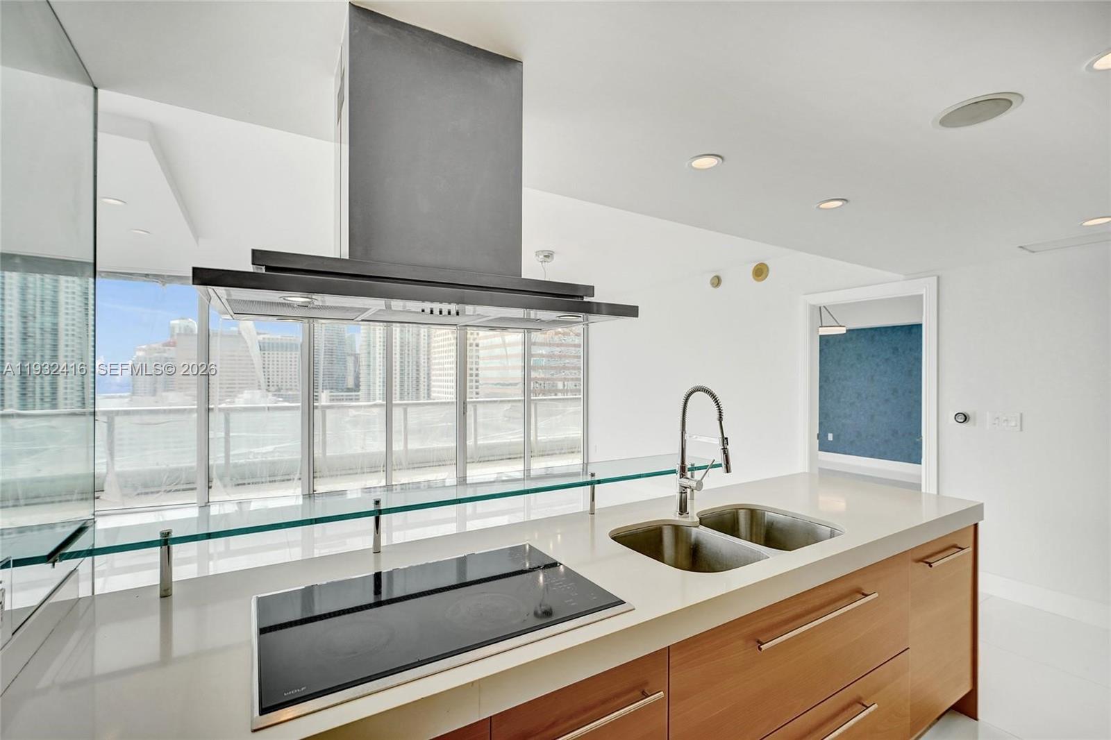 495 Brickell Ave #2301, Miami FL 33131