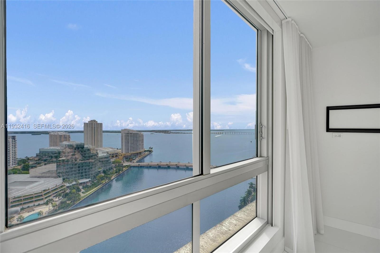 495 Brickell Ave #2301, Miami FL 33131