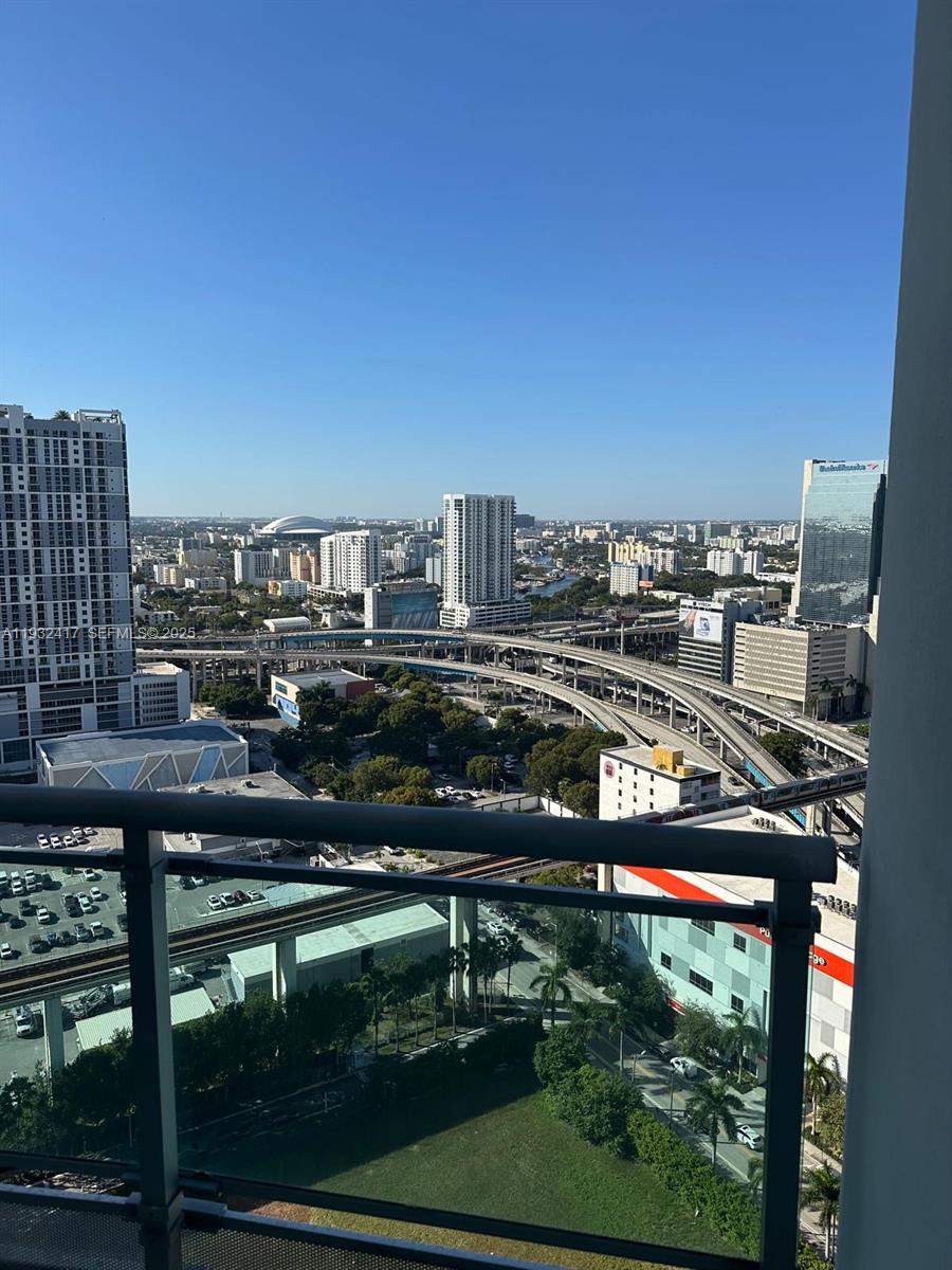 350 S Miami Ave #2913, Miami FL 33130