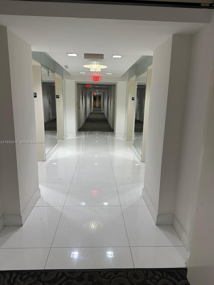 350 S Miami Ave #2913, Miami FL 33130
