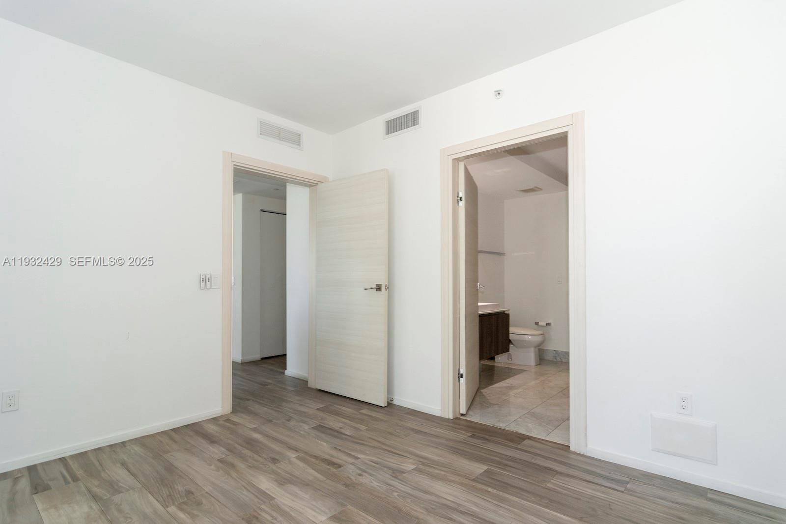 801 S Miami Ave #1409, Miami FL 33130