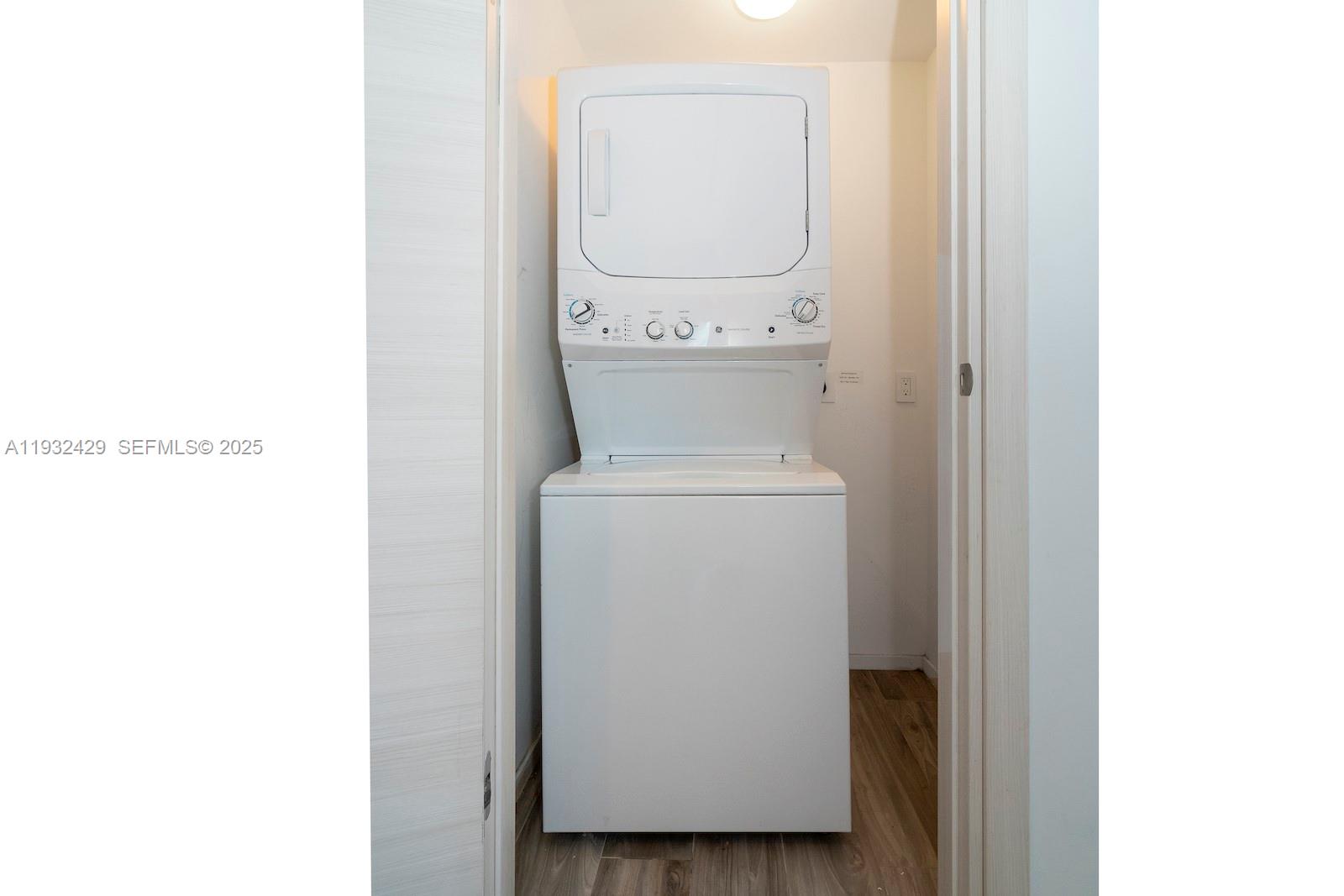 801 S Miami Ave #1409, Miami FL 33130