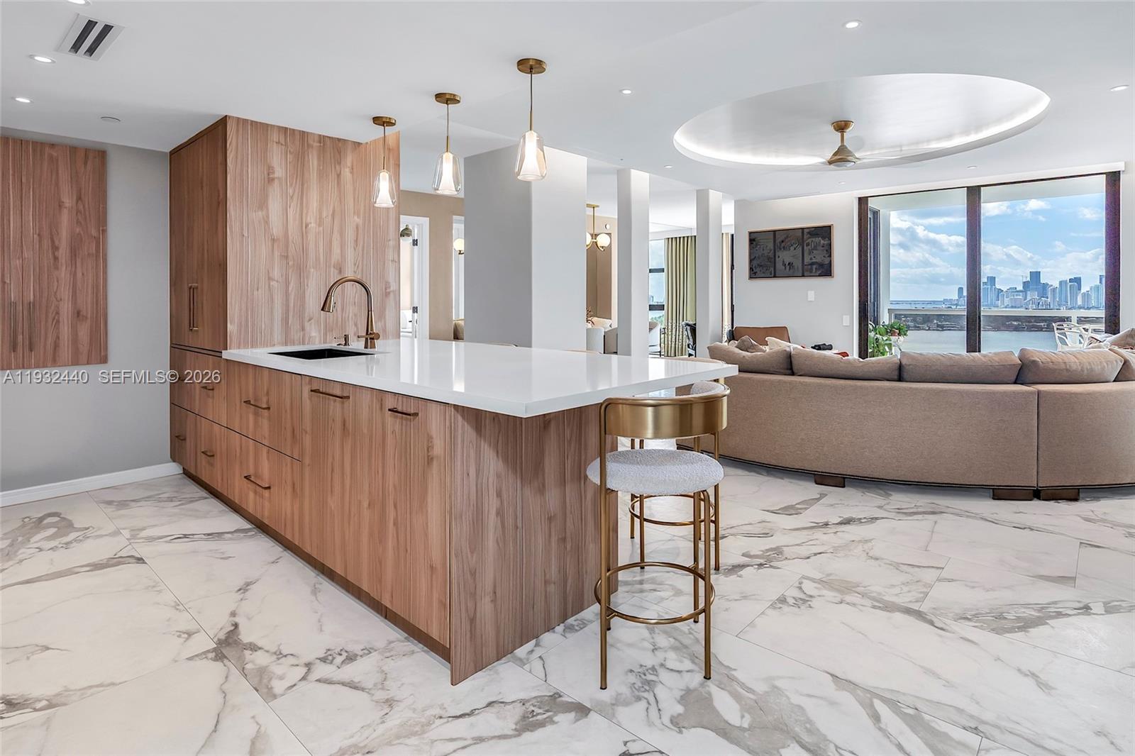 9 Island Ave #2104, Miami Beach FL 33139