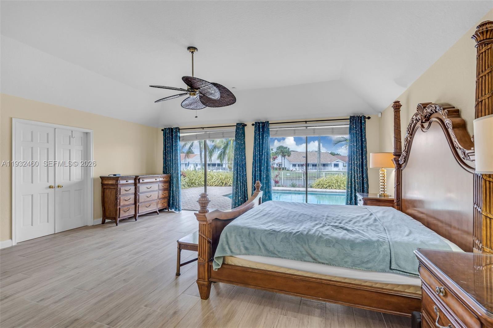 7840 NW 86th Ter, Tamarac FL 33321