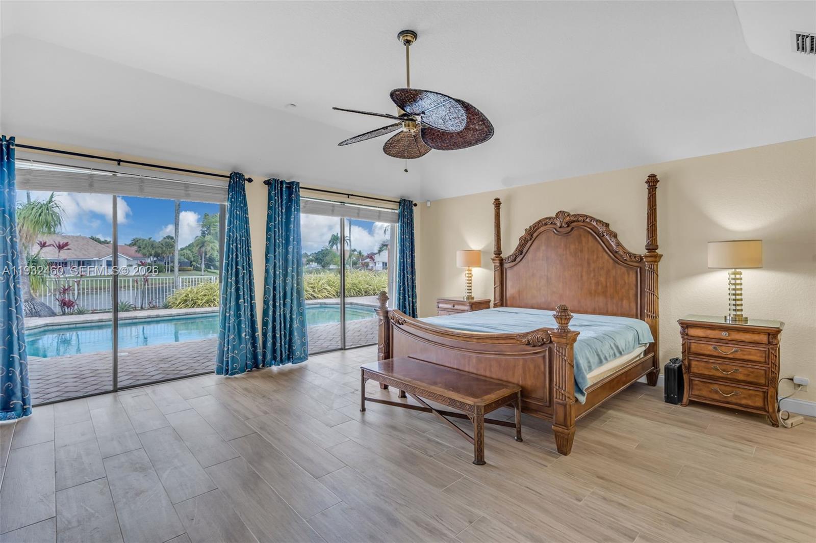 7840 NW 86th Ter, Tamarac FL 33321