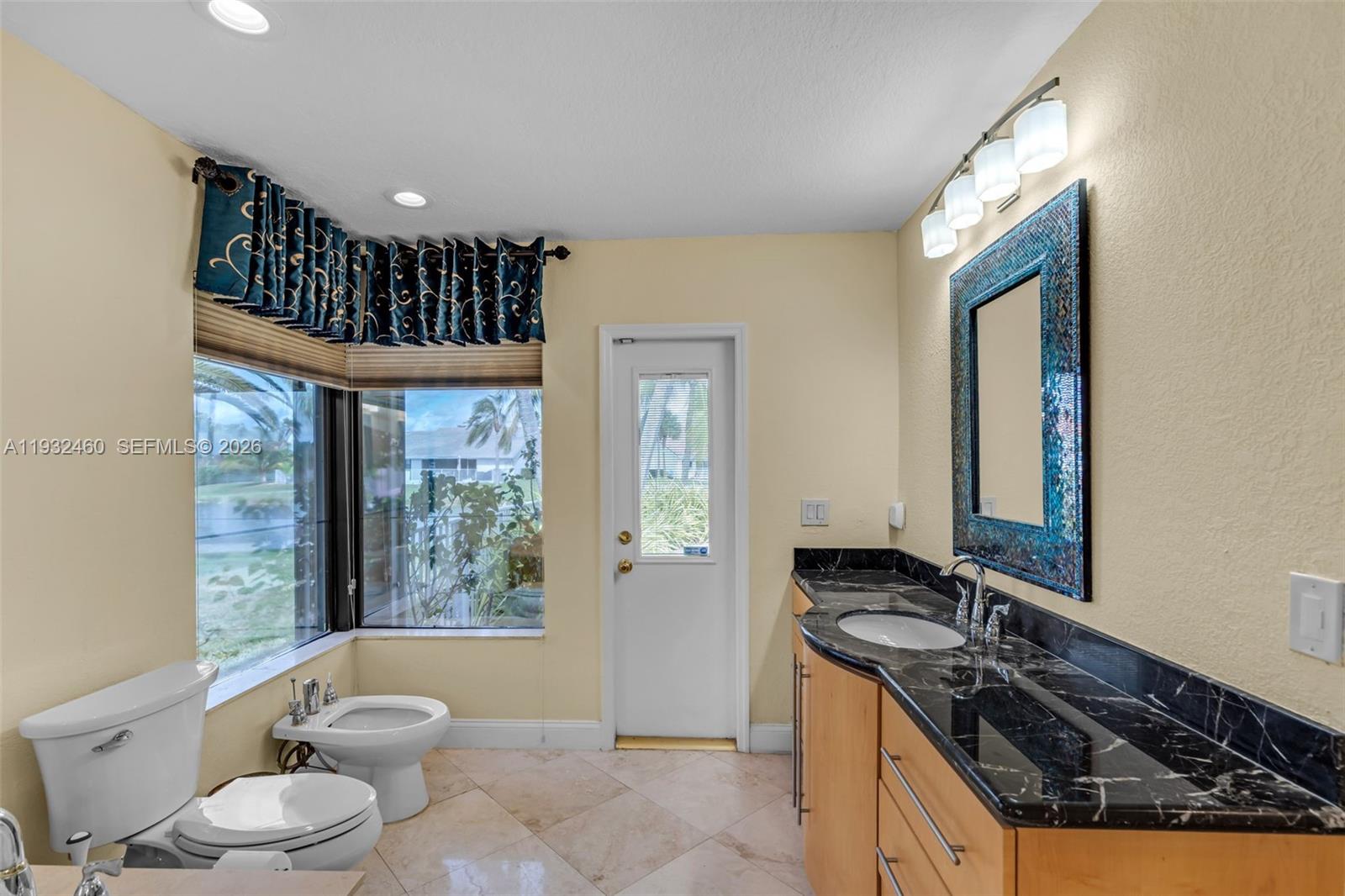7840 NW 86th Ter, Tamarac FL 33321