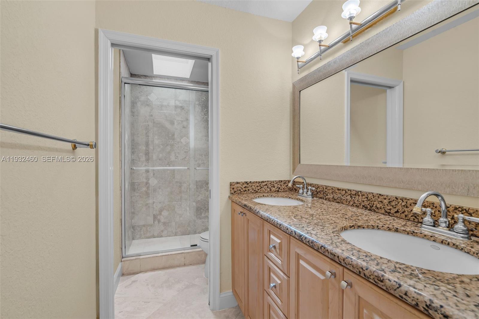 7840 NW 86th Ter, Tamarac FL 33321