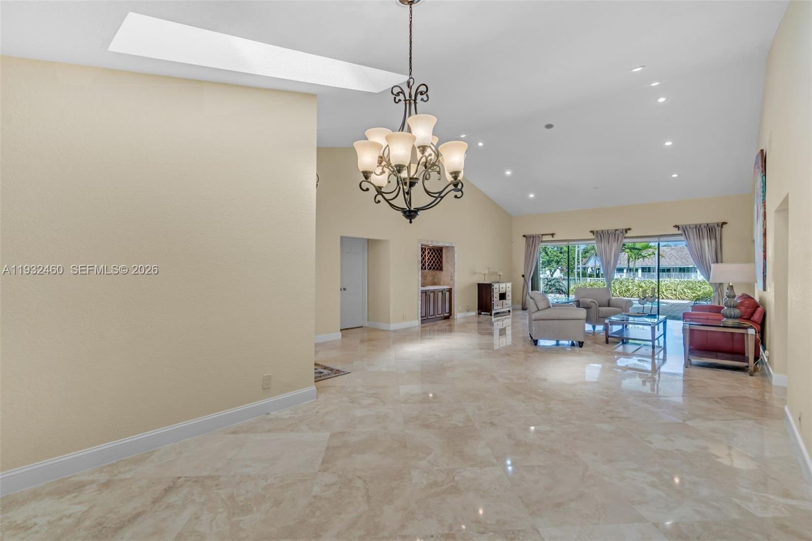 7840 NW 86th Ter, Tamarac FL 33321