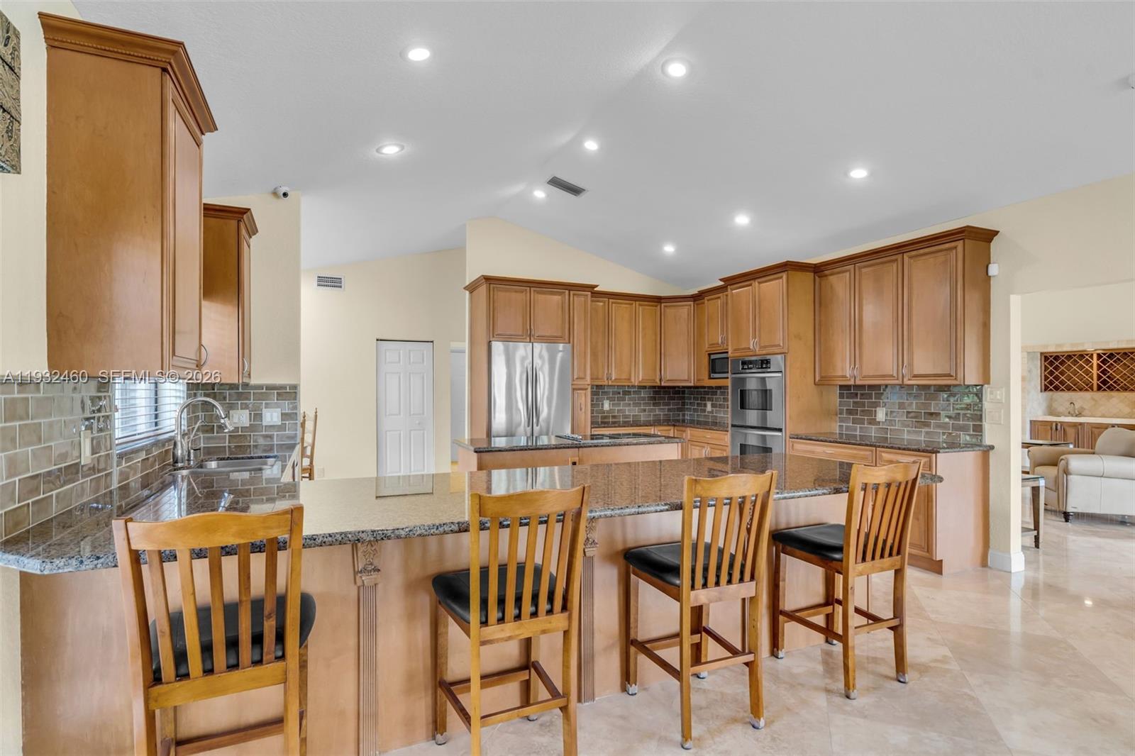 7840 NW 86th Ter, Tamarac FL 33321