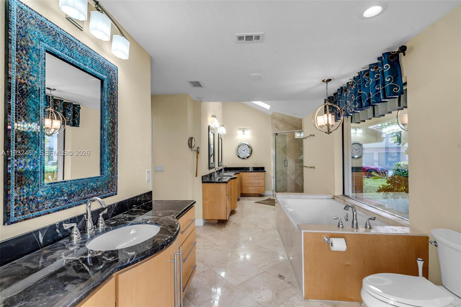 7840 NW 86th Ter, Tamarac FL 33321