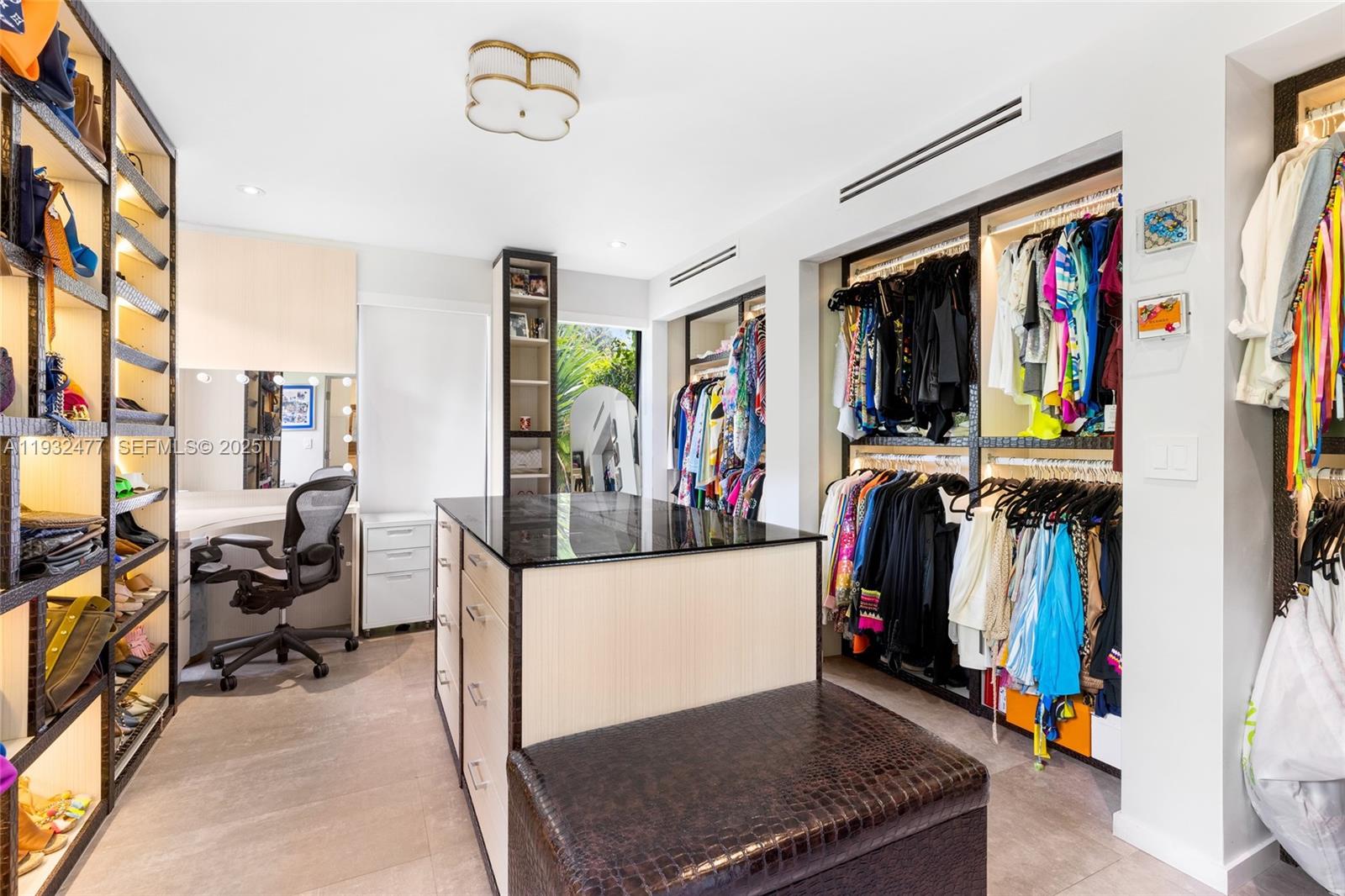 6420 Pinetree Drive Cir, Miami Beach FL 33141