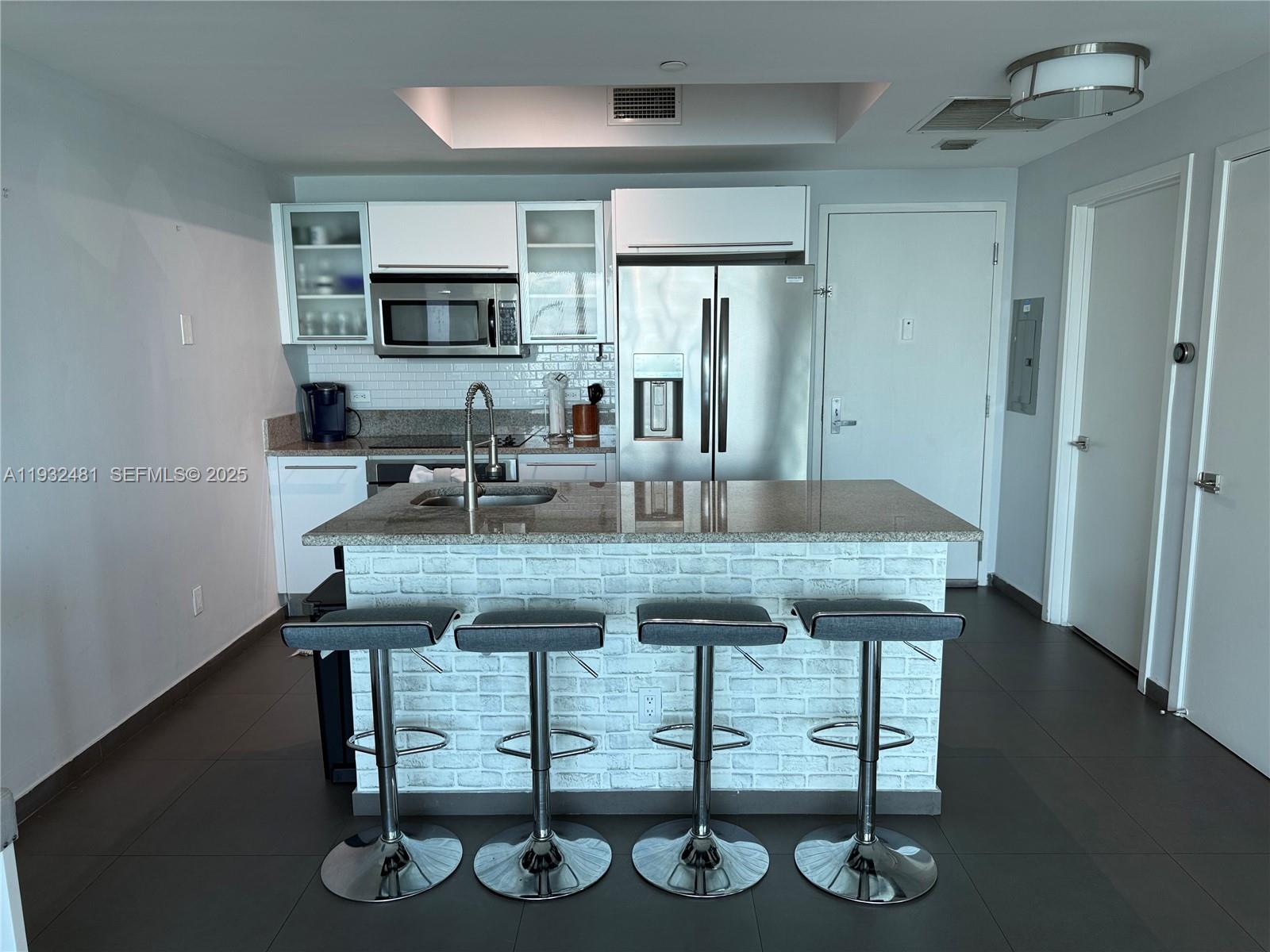 888 Biscayne Blvd #4302, Miami FL 33132