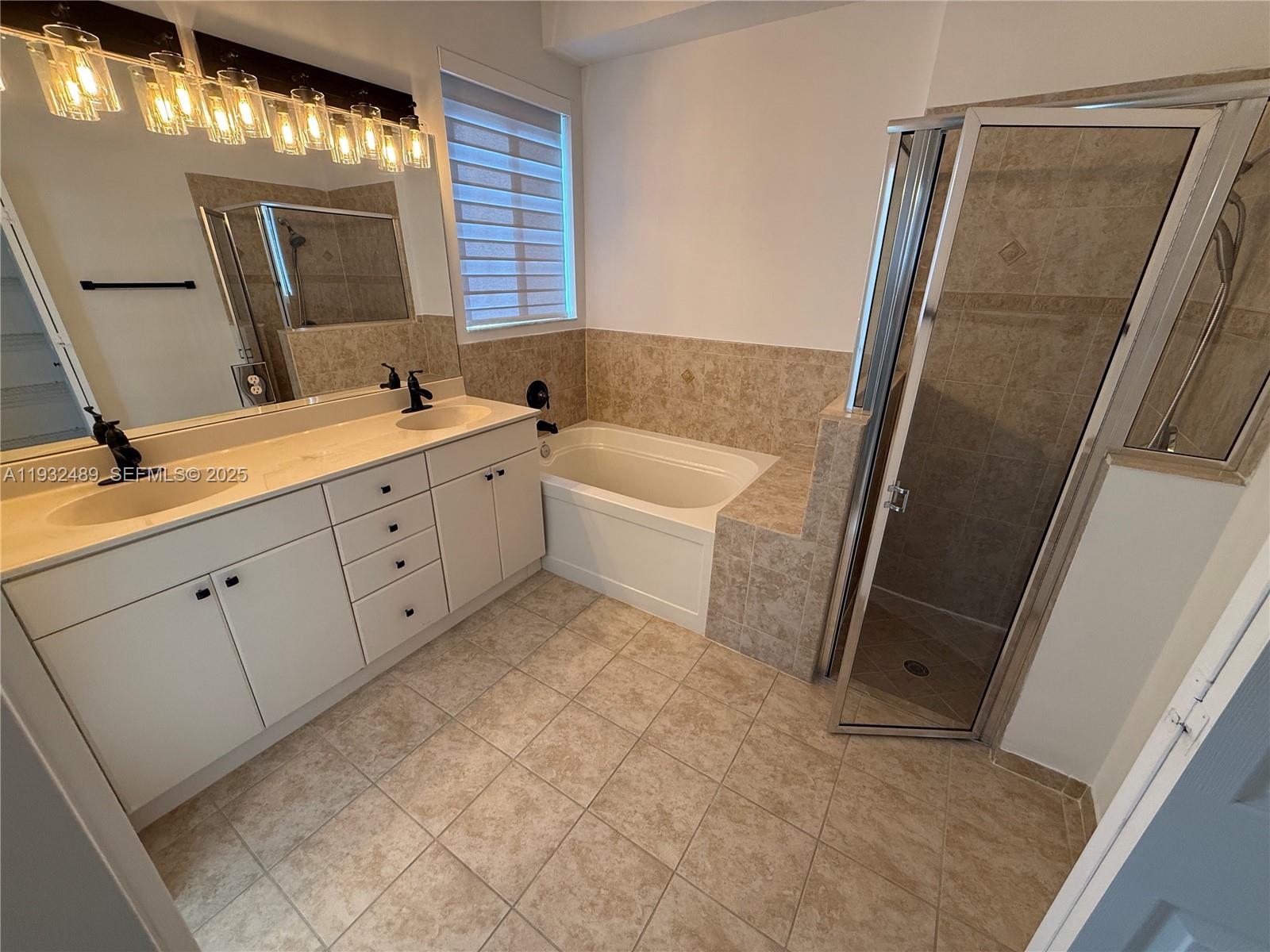 107 SE 22nd Ter, Homestead FL 33033