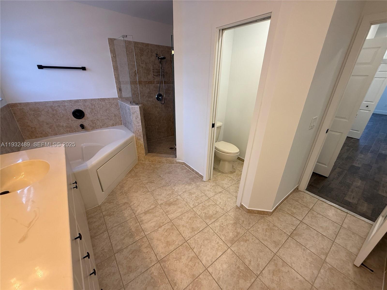 107 SE 22nd Ter, Homestead FL 33033
