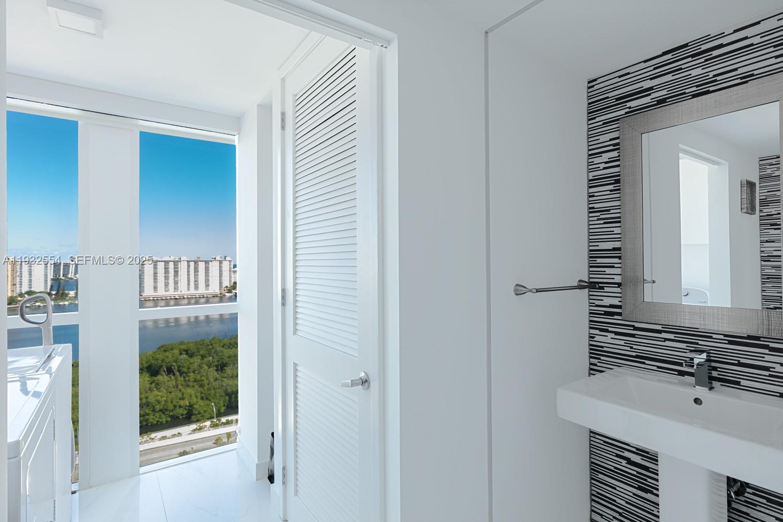 400 Sunny Isles Blvd #2008, Sunny Isles Beach FL 33160