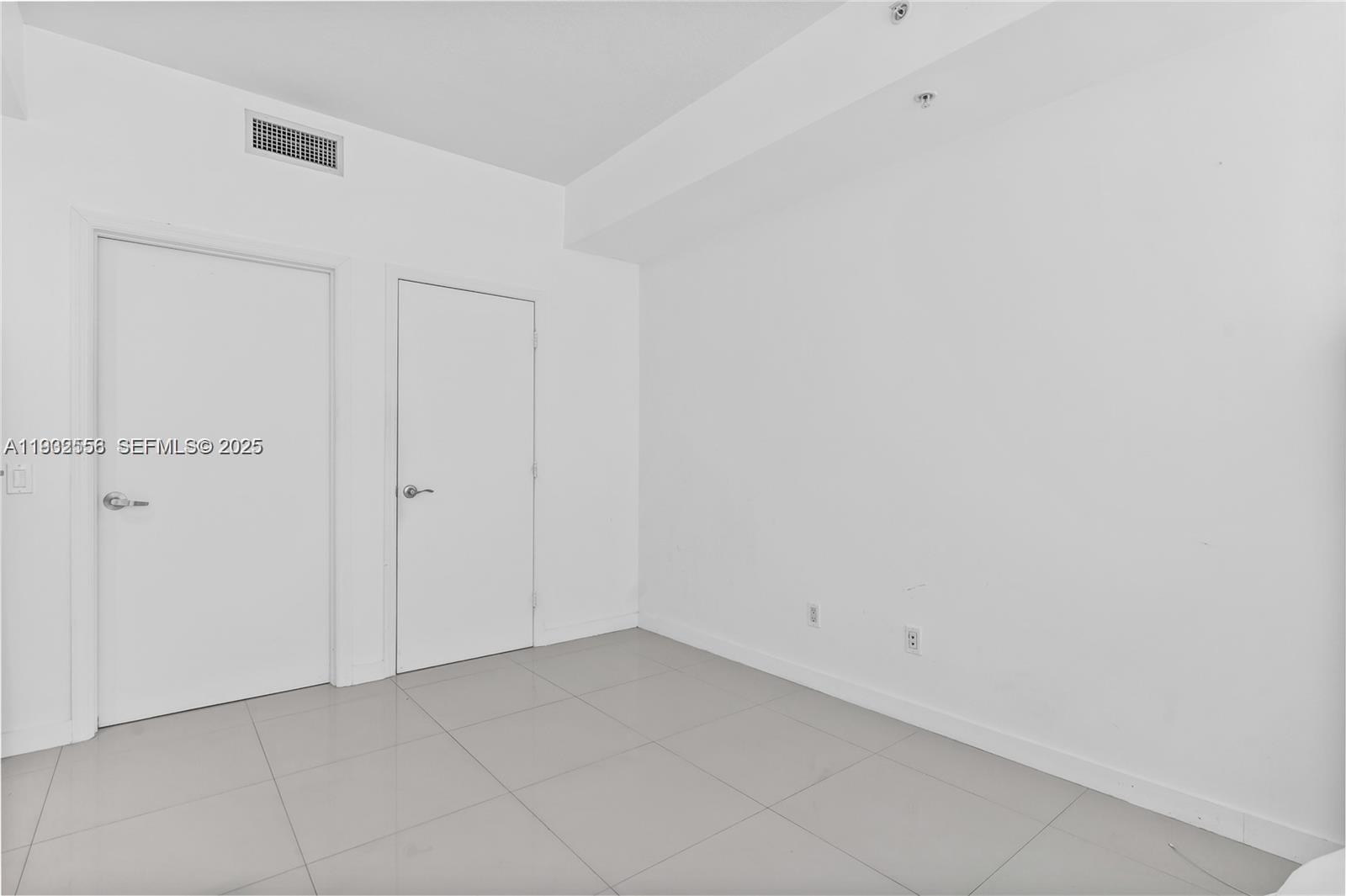 60 SW 13th St #3416, Miami FL 33130