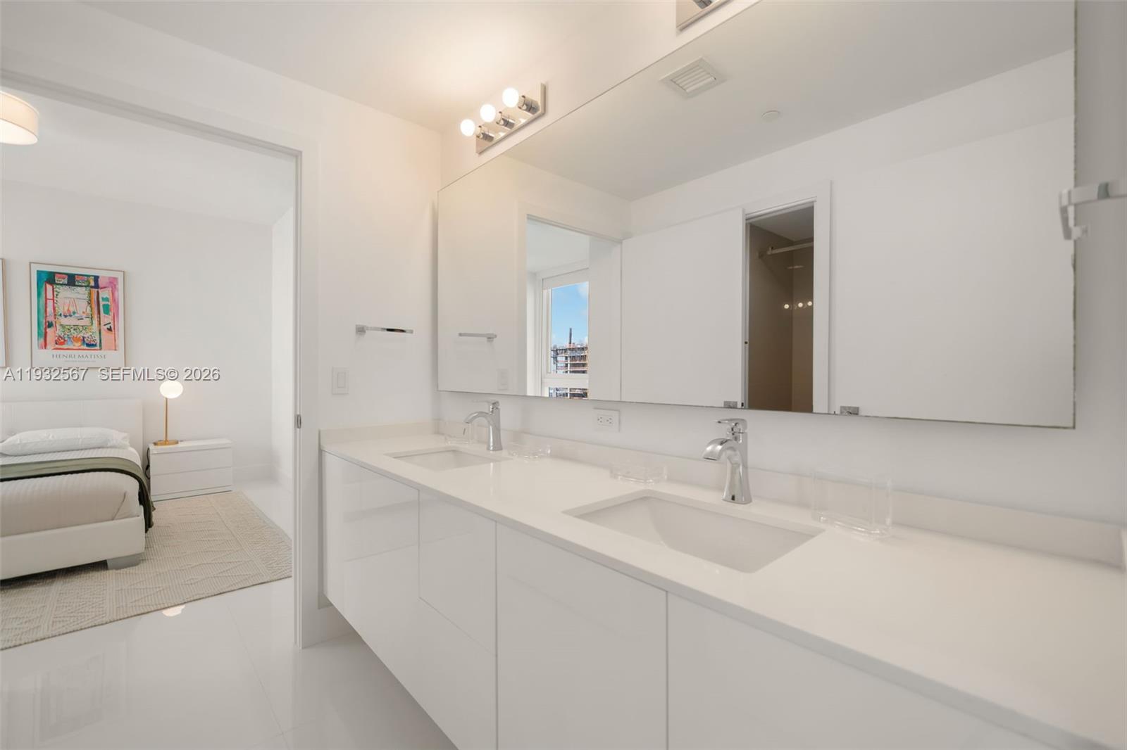 600 NE 27th St #2401, Miami FL 33137