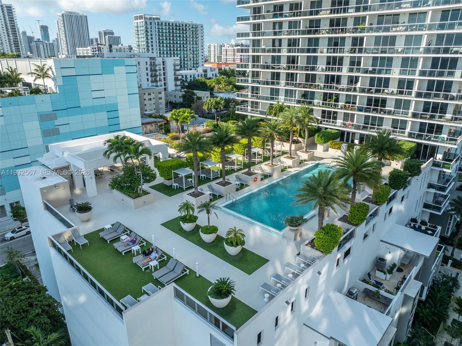 600 NE 27th St #2401, Miami FL 33137