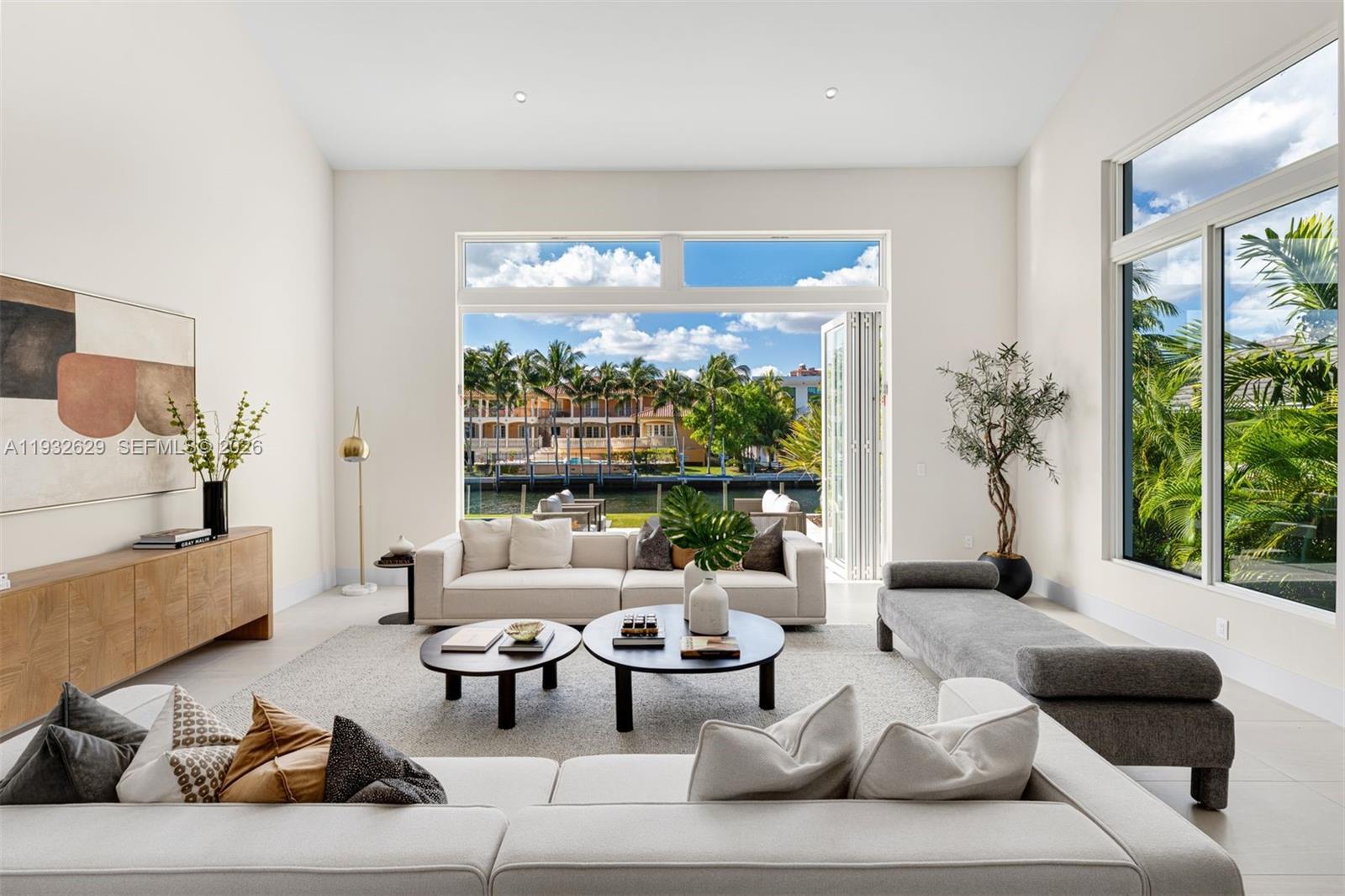6970 Sunrise Dr, Coral Gables FL 33133